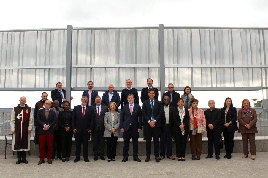 La Universitat reuneix universitats catòliques de 5 continents per a parlar sobre la pau